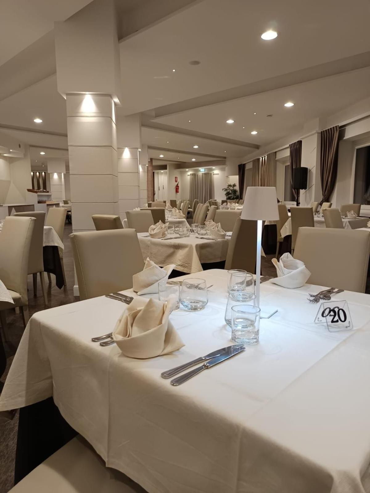 Hotel Meranda Камильятелло-Силано Экстерьер фото