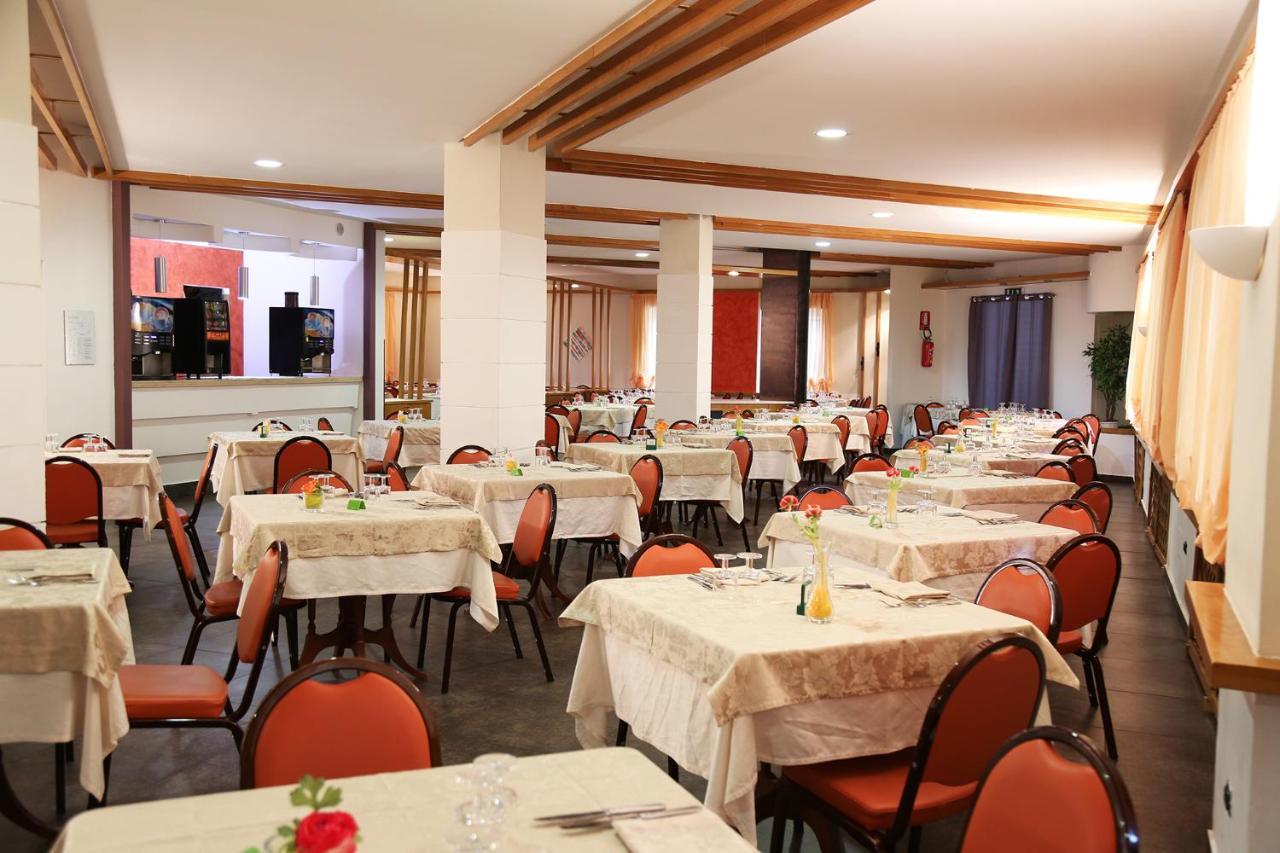 Hotel Meranda Камильятелло-Силано Экстерьер фото
