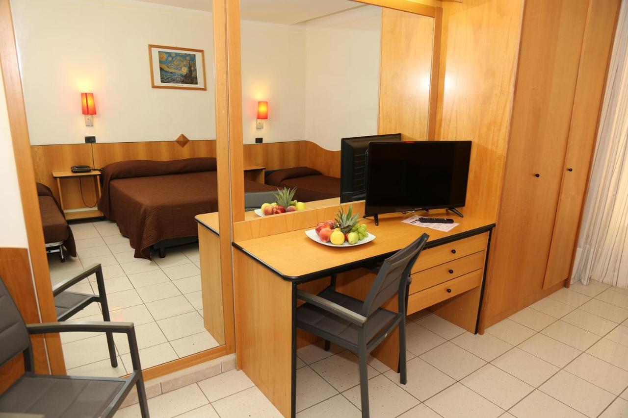 Hotel Meranda Камильятелло-Силано Экстерьер фото