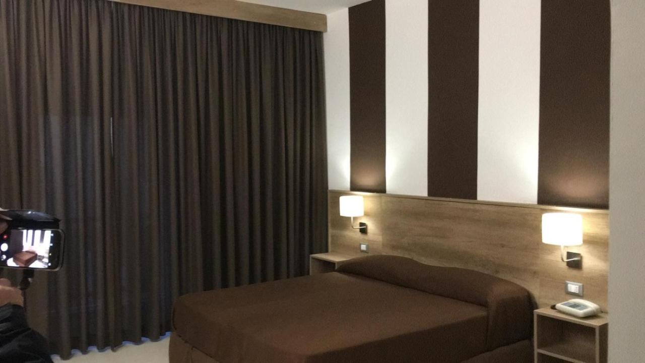 Hotel Meranda Камильятелло-Силано Экстерьер фото